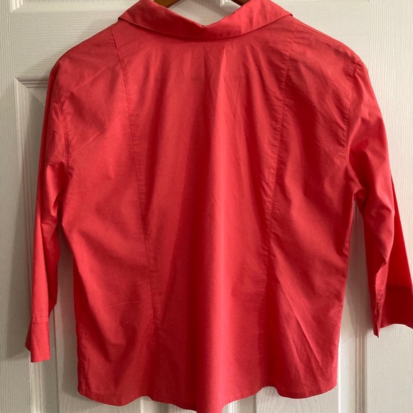 Women’s Formal Blouse - Picture 3 of 4